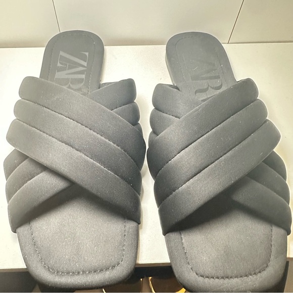 Zara Women's Stylish Black Sandal - Picture 1 of 6